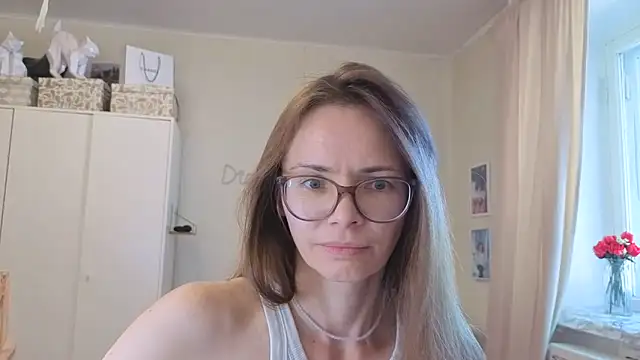 Snapshot of SEA_Dream chatting on May 2026 06:30:02 AM SEA Dream online show from May 2026 06:30:02 AM