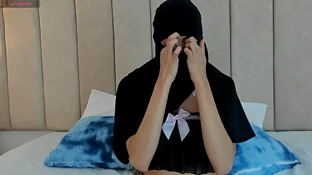  Zahiira  online show from March 2026 12:23:02 PM