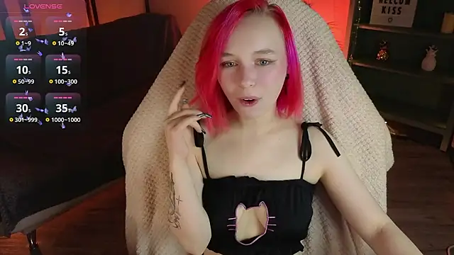 Snapshot of NaomiYoru chatting on January 2026 08:40:02 PM NaomiYoru online show from January 2026 08:40:02 PM