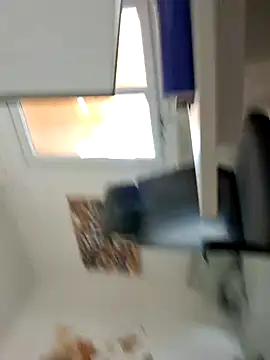 KalendaXL online show from September 2025 04:22:02 PM