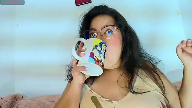 kute jess online show from April 2026 10:15:02 AM