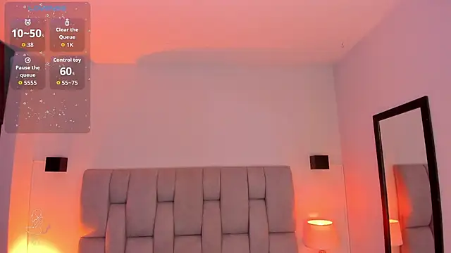 Mia volkova online show from December 2025 12:32:02 PM