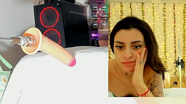 Kitty  Rose   online show from November 2025 10:04:02 AM