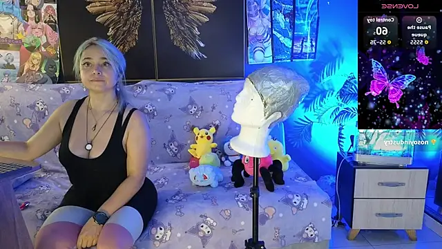 Snapshot of Mafecosecret chatting on November 2025 10:30:02 PM Mafecosecret online show from November 2025 10:30:02 PM