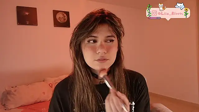 Liia-Bloom online show from September 2025 03:16:02 AM