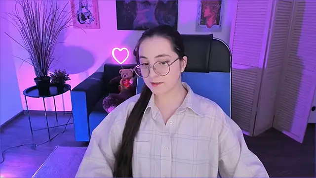 VirtuallVoyant online show from December 2025 12:19:01 AM