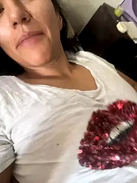 Huitaca  online show from October 2025 02:23:02 PM