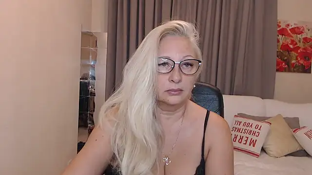 ValeriaSharm online show from November 2025 10:15:01 AM