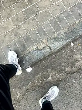 kamo012000 online show from September 2025 08:47:02 AM