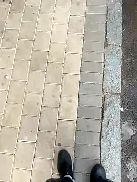 Snapshot of kamo012000 chatting on December 2025 09:14:01 AM kamo012000 online show from December 2025 09:14:01 AM