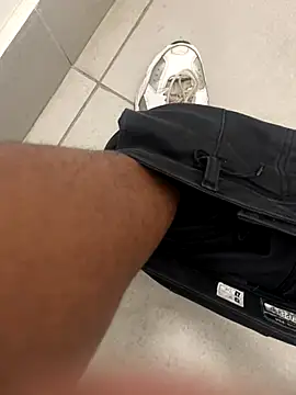 Snapshot of kamo012000 chatting on January 2026 07:45:02 AM kamo012000 online show from January 2026 07:45:02 AM