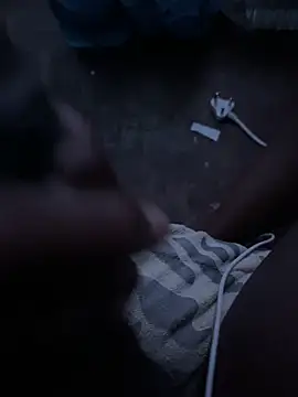 Snapshot of kamo012000 chatting on April 2026 06:16:02 PM kamo012000 online show from April 2026 06:16:02 PM