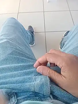 Snapshot of svvagesexyy chatting on September 2025 07:43:02 AM svvagesexyy online show from September 2025 07:43:02 AM