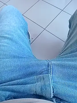 Snapshot of svvagesexyy chatting on October 2025 07:43:02 AM svvagesexyy online show from October 2025 07:43:02 AM