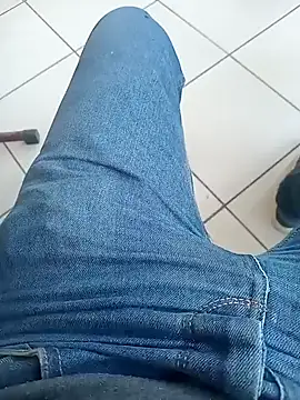 Snapshot of svvagesexyy chatting on November 2025 07:51:02 AM svvagesexyy online show from November 2025 07:51:02 AM