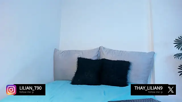 Snapshot of Lilygomezz chatting on November 2025 12:22:01 AM Lilygomezz online show from November 2025 12:22:01 AM