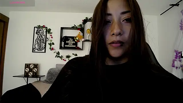 Snapshot of Mia_1120 chatting on April 2026 08:17:01 PM Mia 1120 online show from April 2026 08:17:01 PM