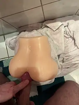 Snapshot of Syrocc chatting on February 2026 08:28:01 PM Syrocc online show from February 2026 08:28:01 PM