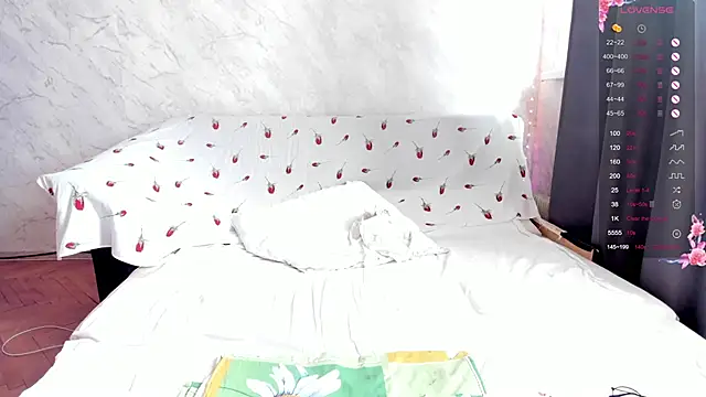 Snapshot of alice_allens chatting on March 2026 06:29:01 AM alice allens online show from March 2026 06:29:01 AM