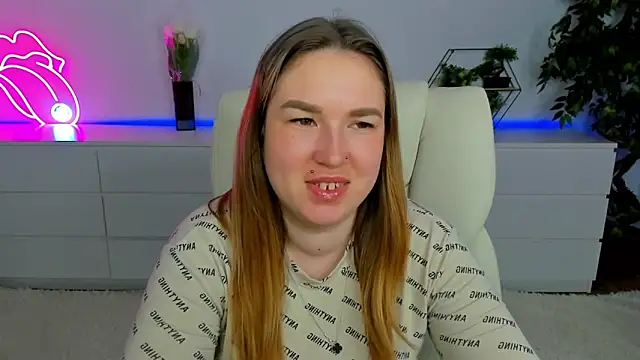 Sofii darling online show from March 2026 05:50:02 PM