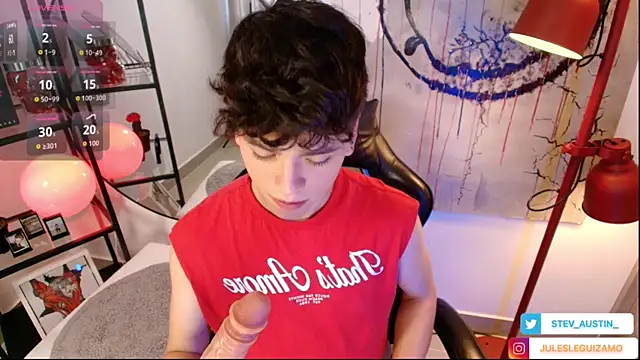 Snapshot of stev_austin_ chatting on April 2026 09:01:02 PM stev austin online show from April 2026 09:01:02 PM