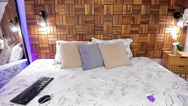 debra win online show from January 2026 11:19:02 PM