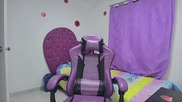 soffy rosses online show from December 2025 03:26:02 AM