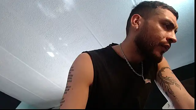 malek xarx  online show from November 2025 03:12:01 PM