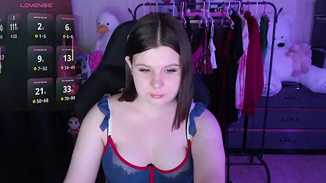 Snapshot of AmyVibess chatting on April 2026 08:17:01 PM AmyVibess online show from April 2026 08:17:01 PM