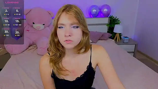 Snapshot of Iris_Rain chatting on September 2025 10:48:02 AM Iris Rain online show from September 2025 10:48:02 AM