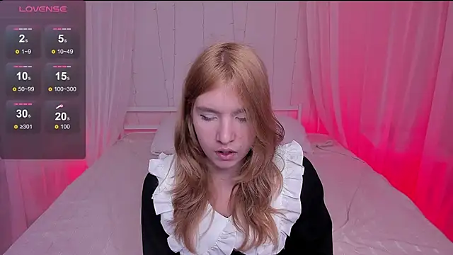 Snapshot of Iris_Rain chatting on October 2025 12:37:01 PM Iris Rain online show from October 2025 12:37:01 PM