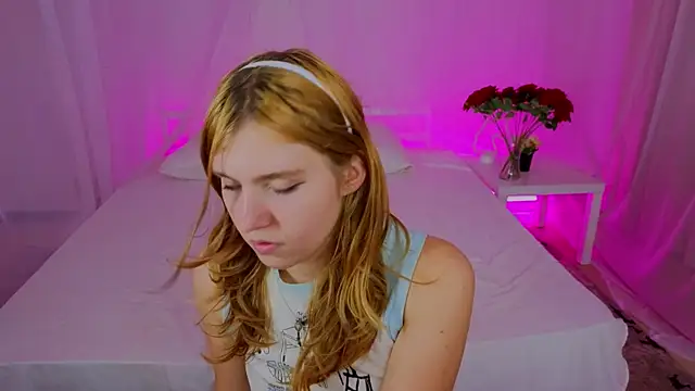 Snapshot of Iris_Rain chatting on November 2025 10:14:02 AM Iris Rain online show from November 2025 10:14:02 AM