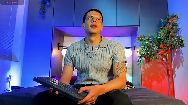 Dustin Sonne online show from February 2026 03:33:02 AM