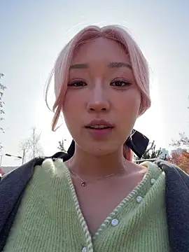 Snapshot of winter11 chatting on November 2025 01:59:02 AM winter11 online show from November 2025 01:59:02 AM