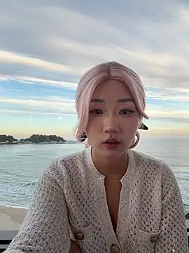 Snapshot of winter11 chatting on November 2025 10:20:02 PM winter11 online show from November 2025 10:20:02 PM