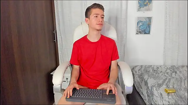 Snapshot of ThiagooJames chatting on October 2025 05:15:02 AM ThiagooJames online show from October 2025 05:15:02 AM