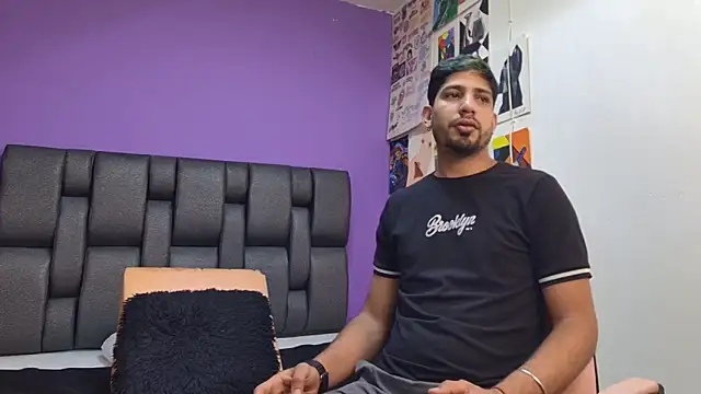 Snapshot of ashtoncooperr chatting on January 2026 07:11:01 PM ashtoncooperr online show from January 2026 07:11:01 PM