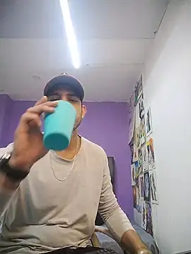 Snapshot of ashtoncooperr chatting on February 2026 06:59:02 PM ashtoncooperr online show from February 2026 06:59:02 PM