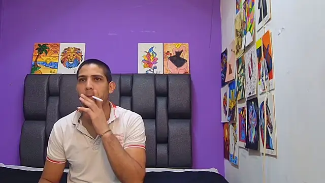 Snapshot of ashtoncooperr chatting on March 2026 06:00:01 PM ashtoncooperr online show from March 2026 06:00:01 PM