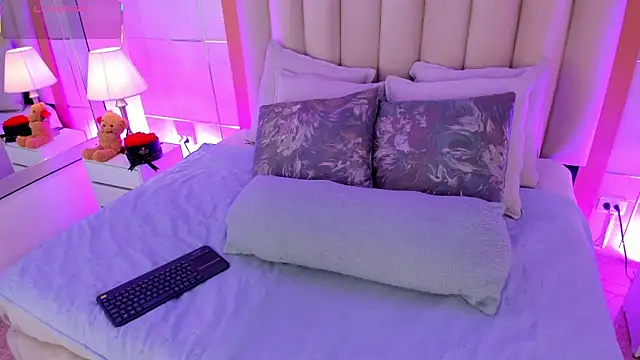 MaddieParker online show from January 2026 08:01:02 PM