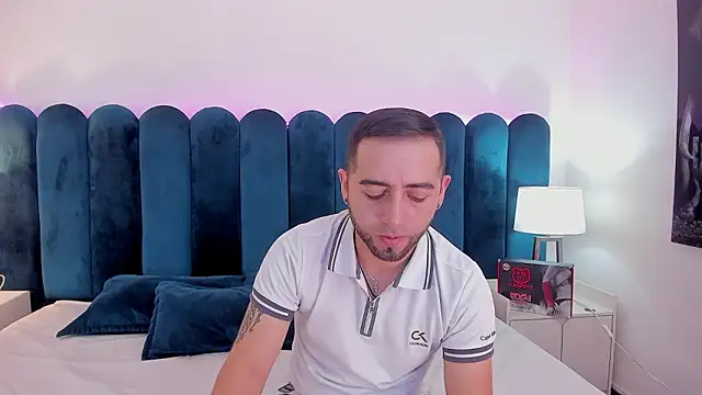 Lushian  online show from February 2026 03:48:02 PM