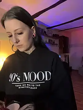 Seductively4 20 online show from February 2026 06:44:01 AM