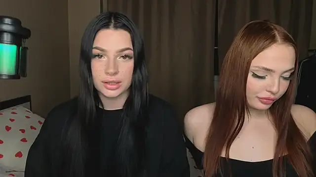 Snapshot of honey_____bunny chatting on October 2025 12:35:02 PM honey bunny online show from October 2025 12:35:02 PM