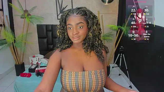 Snapshot of alana_bonny chatting on September 2025 12:19:01 PM alana bonny online show from September 2025 12:19:01 PM