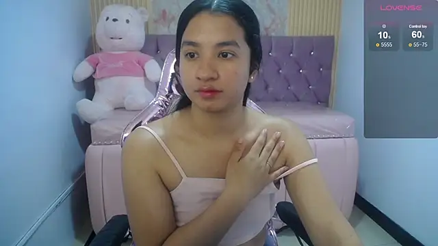 Irina evans s1 online show from November 2025 04:40:01 PM