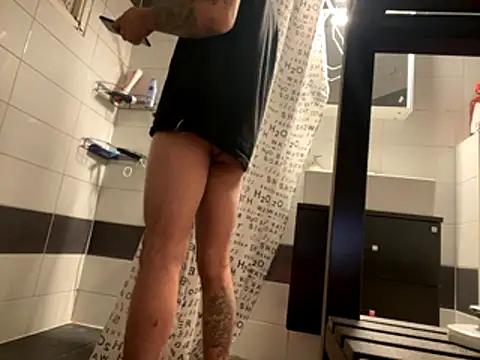 Tholel420 online show from November 2025 08:41:02 PM