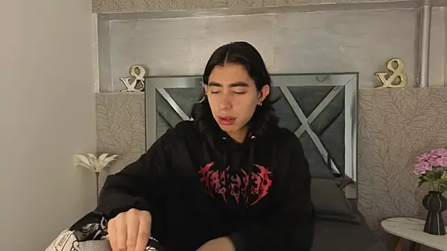 Snapshot of ryo_light chatting on February 2026 04:39:02 AM ryo light online show from February 2026 04:39:02 AM