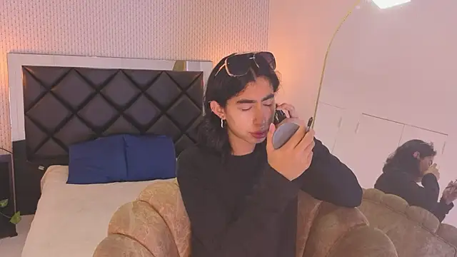 Snapshot of ryo_light chatting on February 2026 04:30:01 AM ryo light online show from February 2026 04:30:01 AM