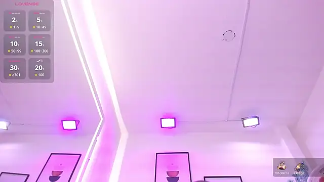 Alicia leclair online show from November 2025 07:54:01 PM