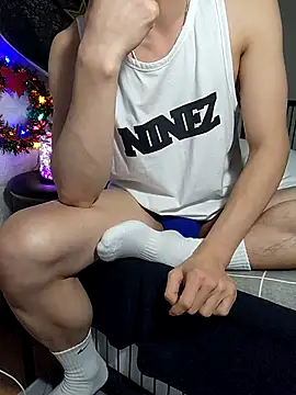 icejuljulju online show from December 2025 01:41:02 PM